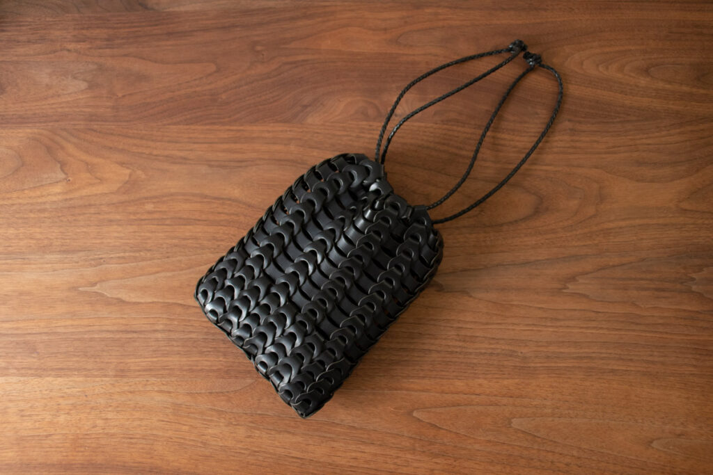 イルミーチョの巾着バッグ「BOHO」が使いやすくて格好良すぎる