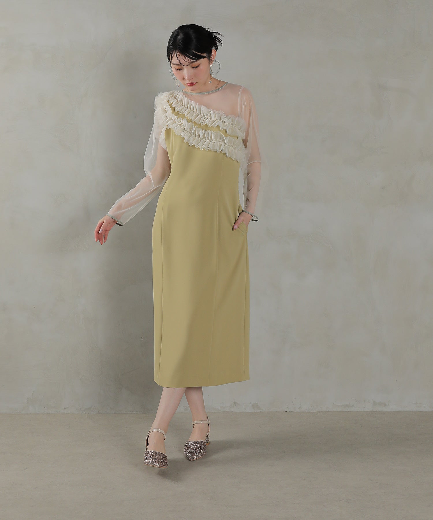 チュールフリル カーブライン ドレス 結婚式 お呼ばれ オケージョン