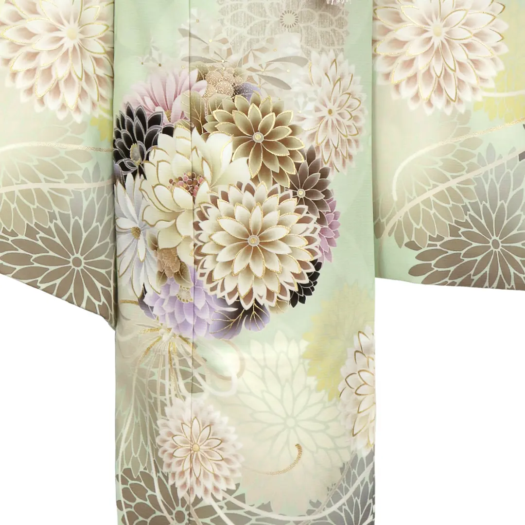 JAPAN STYLE》青磁色にむじな菊の着物／七五三・七歳女の子 | 宅配着物