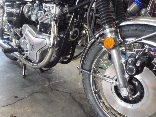 W1S,W1SA,650RS/W3 ～「エラ張りエキパイ」について | カワサキオート