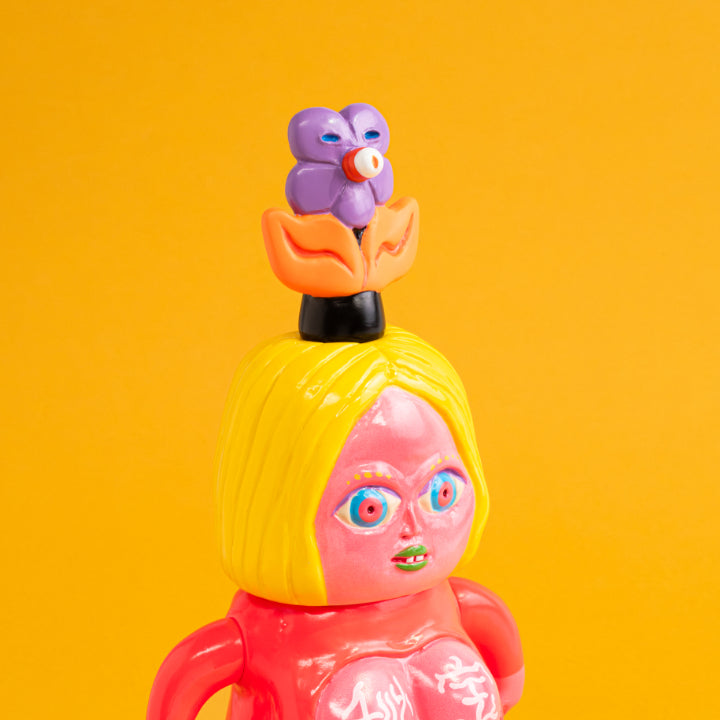 みほ(いつでも発情期) 大道芸術館ver. / デハラユキノリ