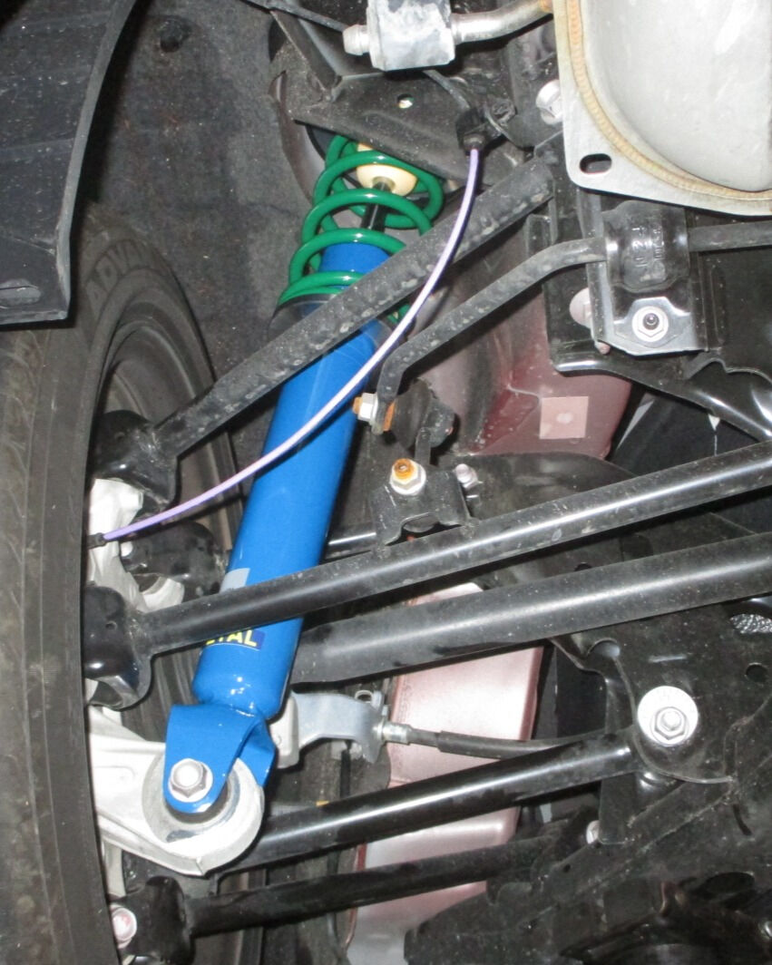 木村自動車商会オリジナルのNDロードスター用ビルシュタイン製