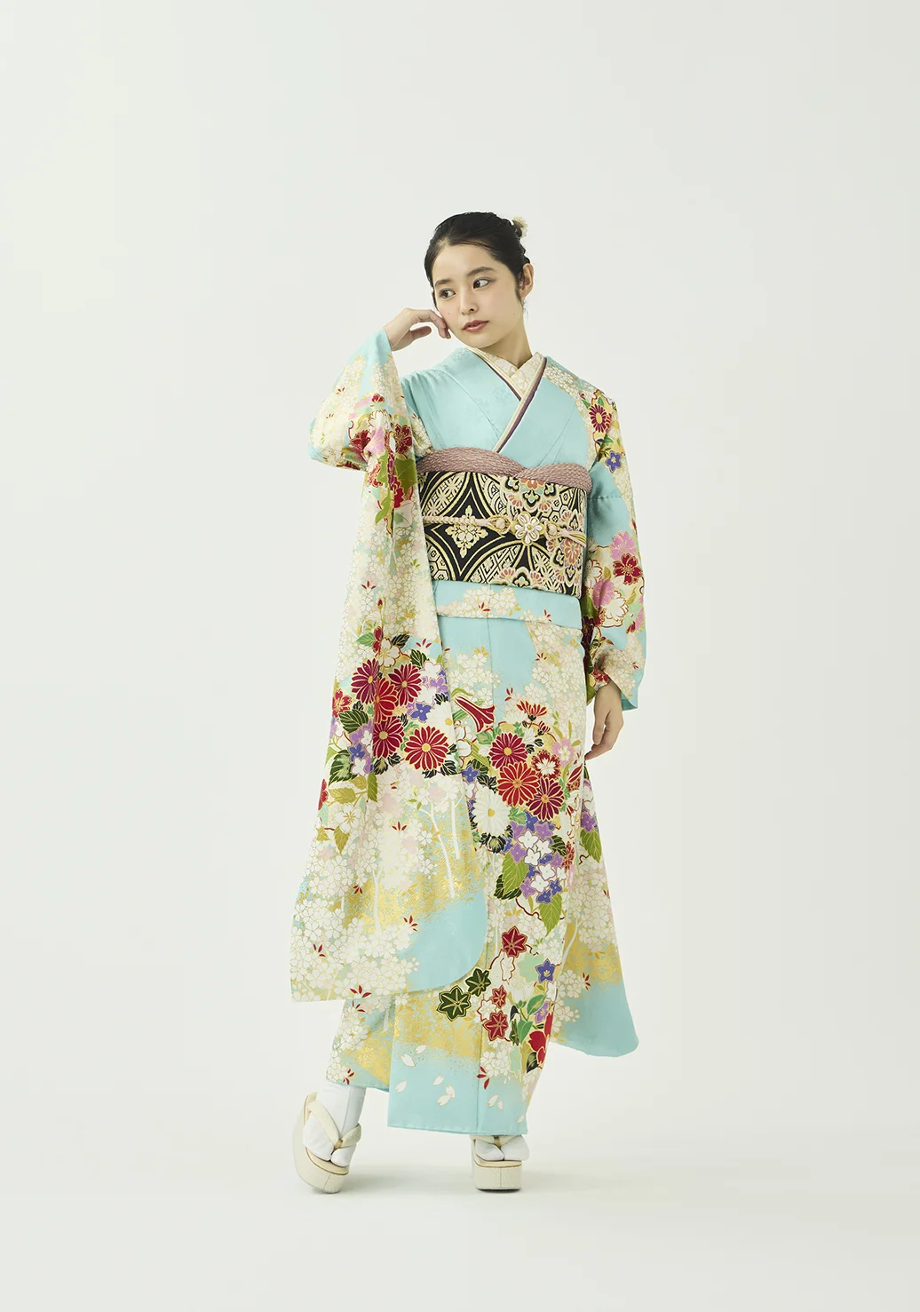 振袖／桜華爛漫／水色 | 振袖レンタル·購入や成人式の着付けは「きもの