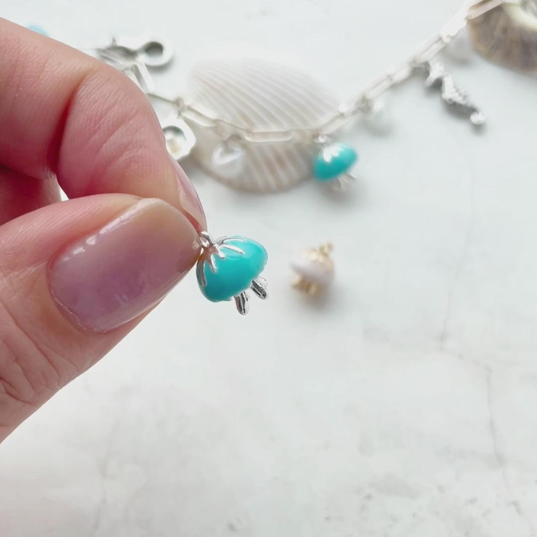 チャーム クラゲ ブルー/SV – 貴和製作所オンラインストア