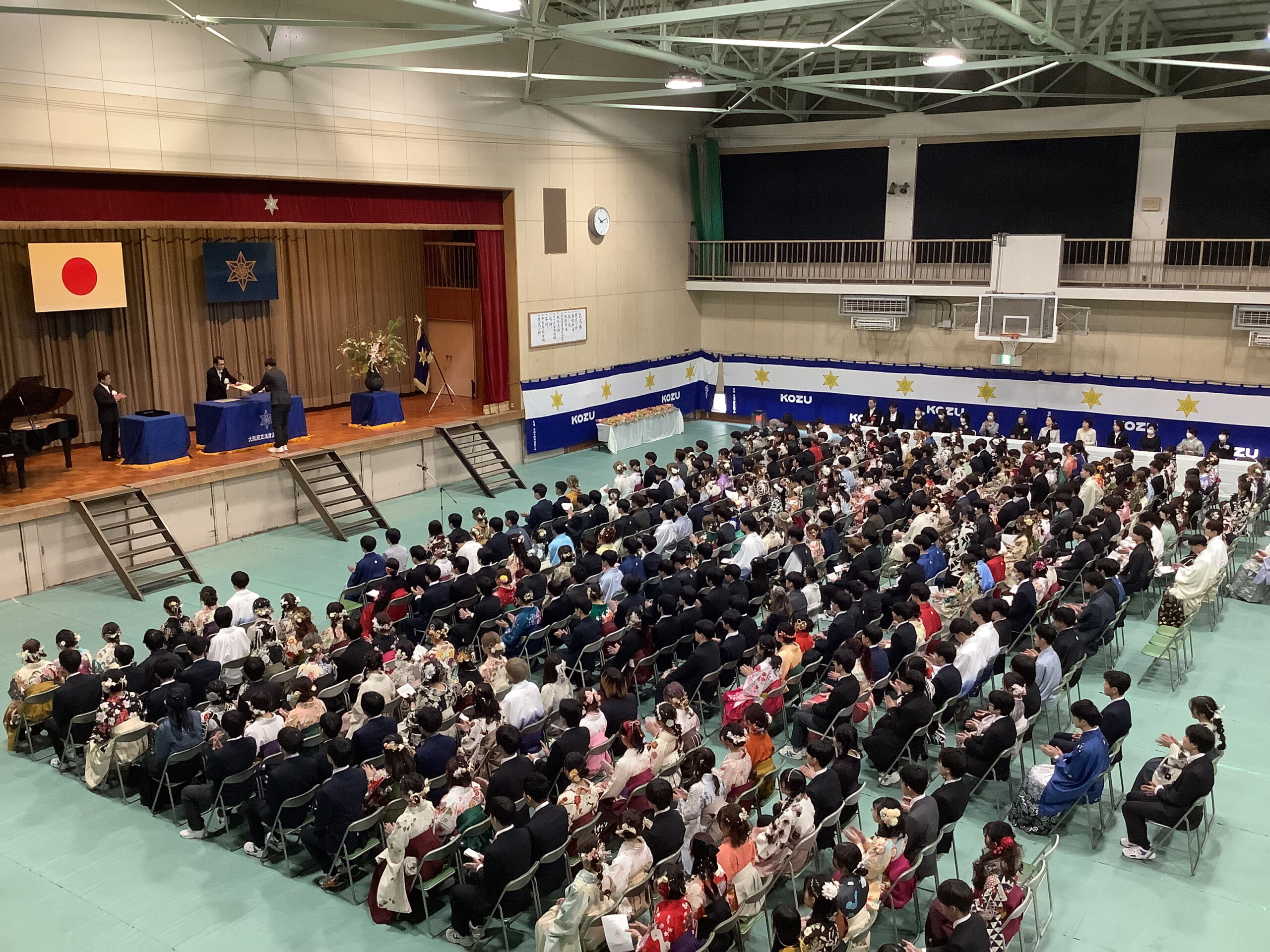 第76回卒業証書授与式 | 大阪府立高津高等学校