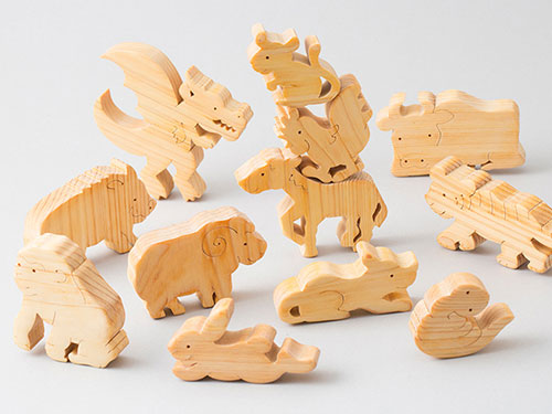 十二支パズル 山のくじら舎｜木のおもちゃ KURABOKKO