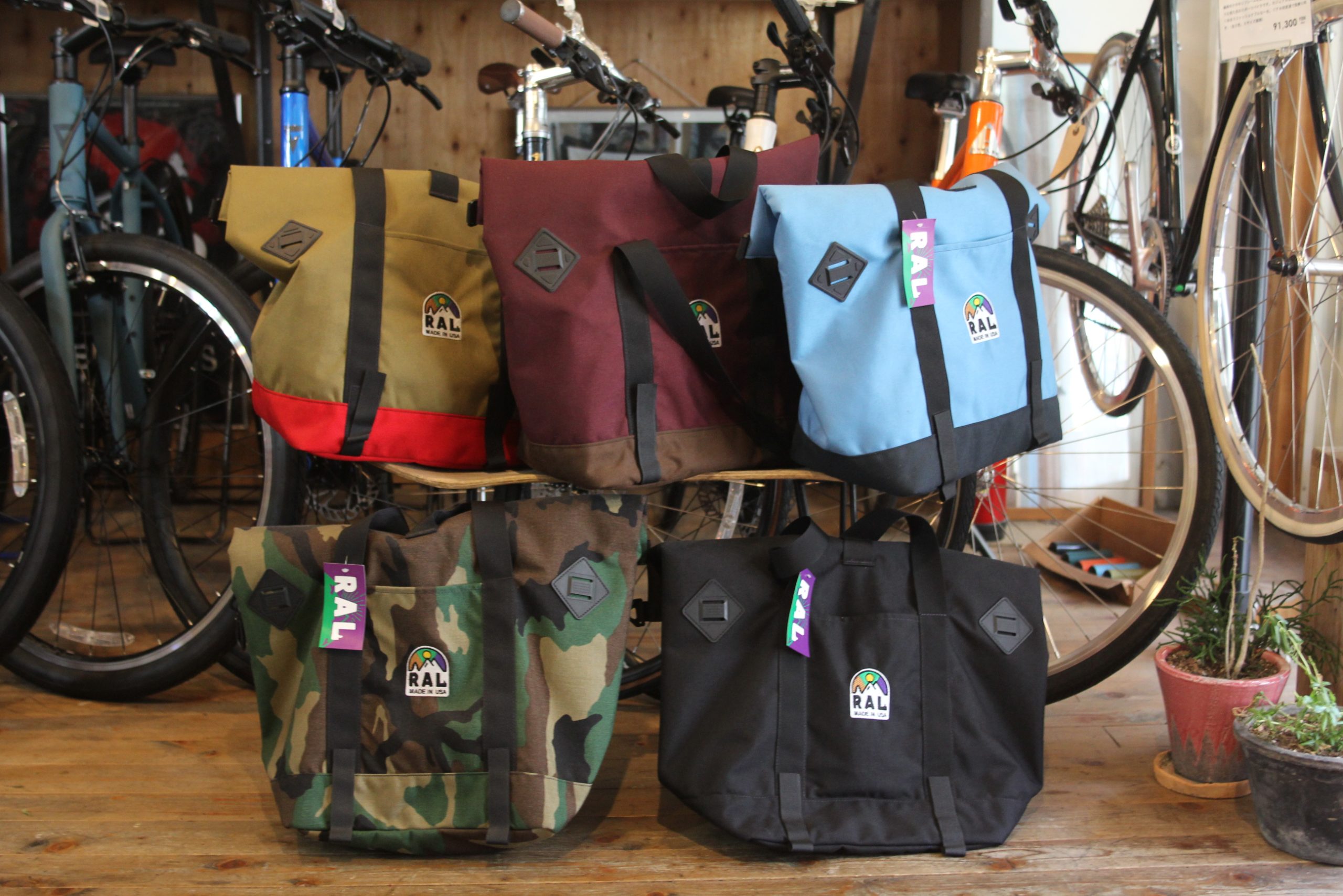 RAL『WB loader』自転車カゴにぴったりの大容量トートバック | KURASHI