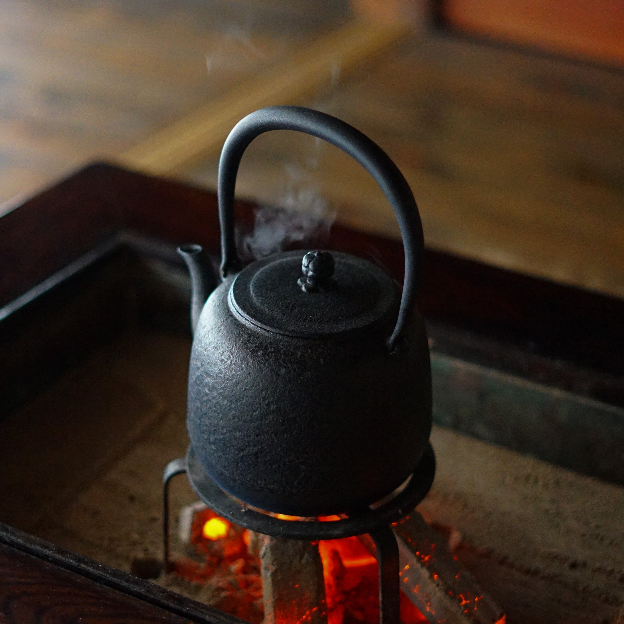 鉄瓶 なつめ（山形・長文堂） – 暮らしの道具Coquette