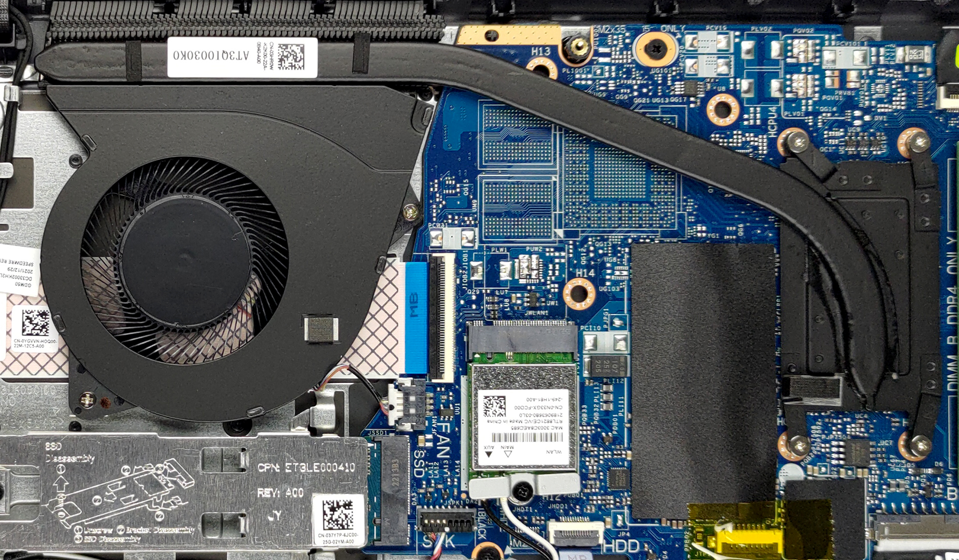 Dell Vostro 15 3525レビュー | LaptopMedia 日本