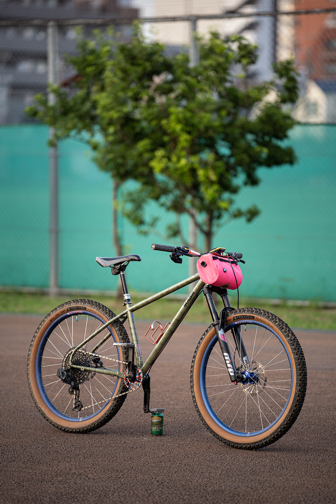 SWIFT INDUSTRIES* bandito bicycle bag (ecopak/coyote) - BLUE LUG