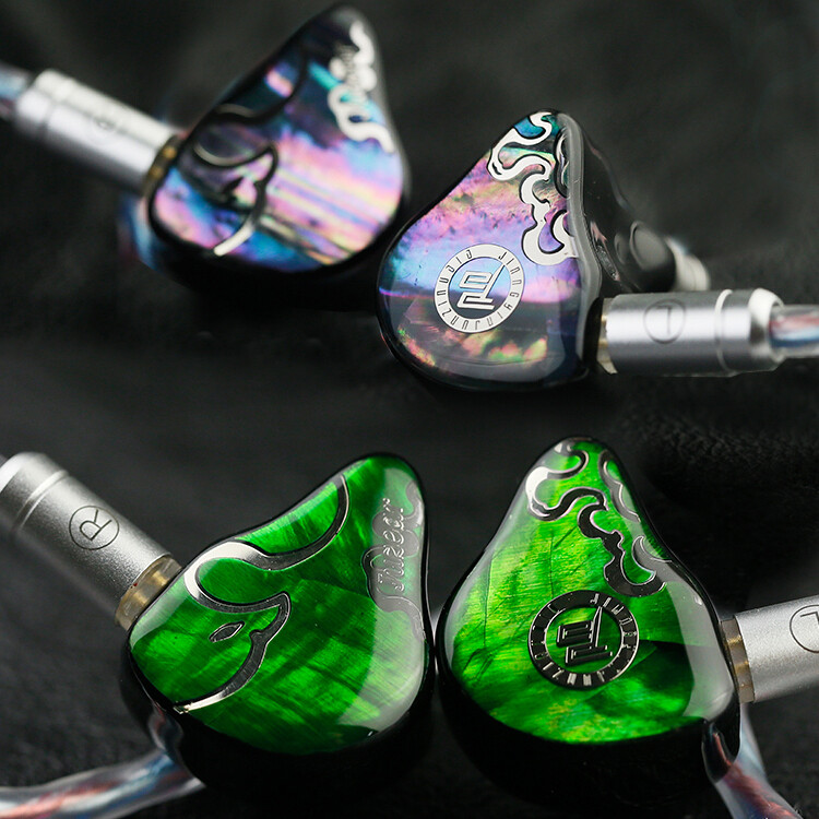 JUZEAR x Z Reviews Defiant (鳴神)」 カラフルで魅力的な外観に