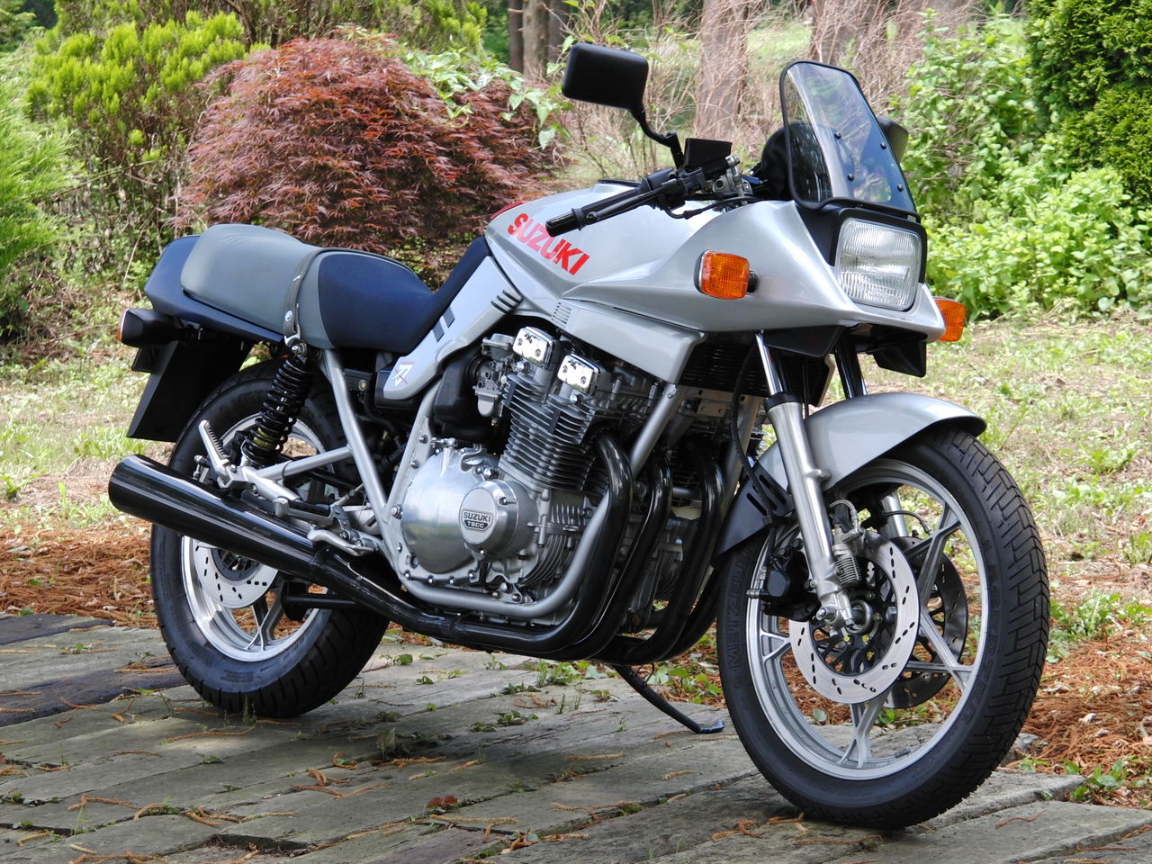 スズキ70周年モデル GSX1100S カタナ SUZUKI 70TH ANNIVERSARY KATANA