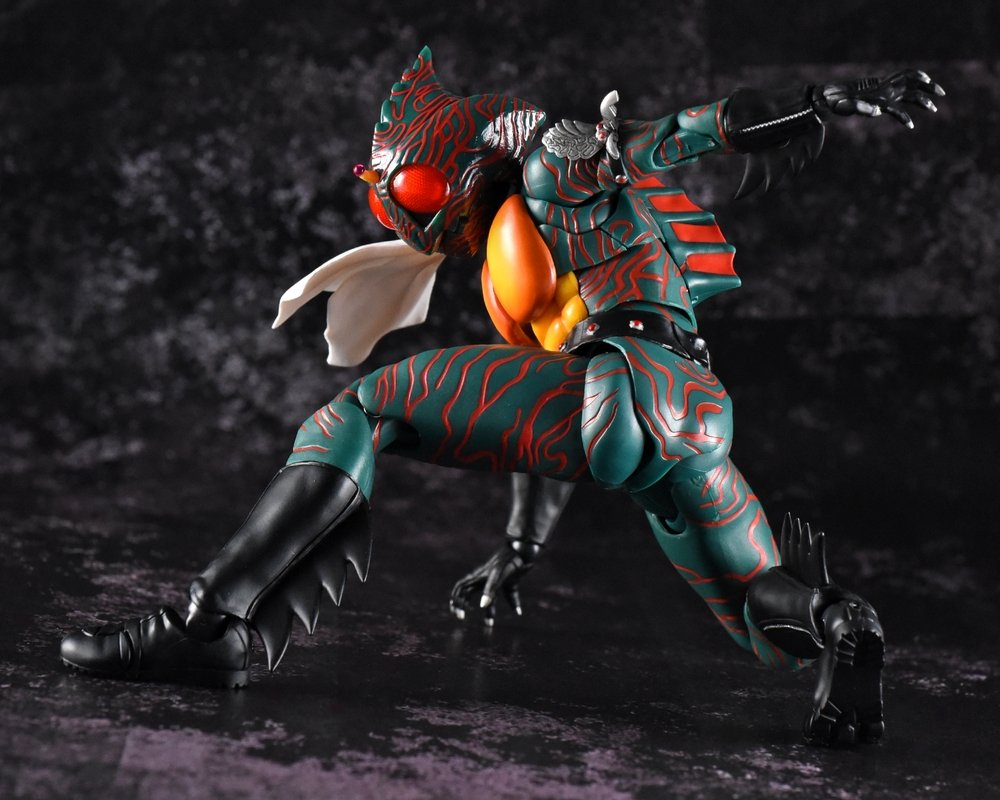 9/29店頭発売！「S.H.Figuarts 真骨彫製法 仮面ライダーアマゾン」撮り