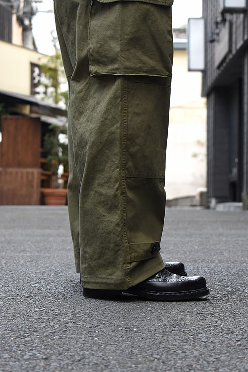 OUTIL 25SS-PANTALON BLESLE［GREY/OLIVE］