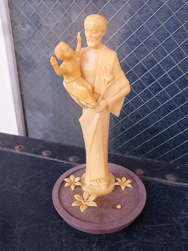 ヨセフ イエスキリストの父 幼いキリスト オブジェ プラスティック