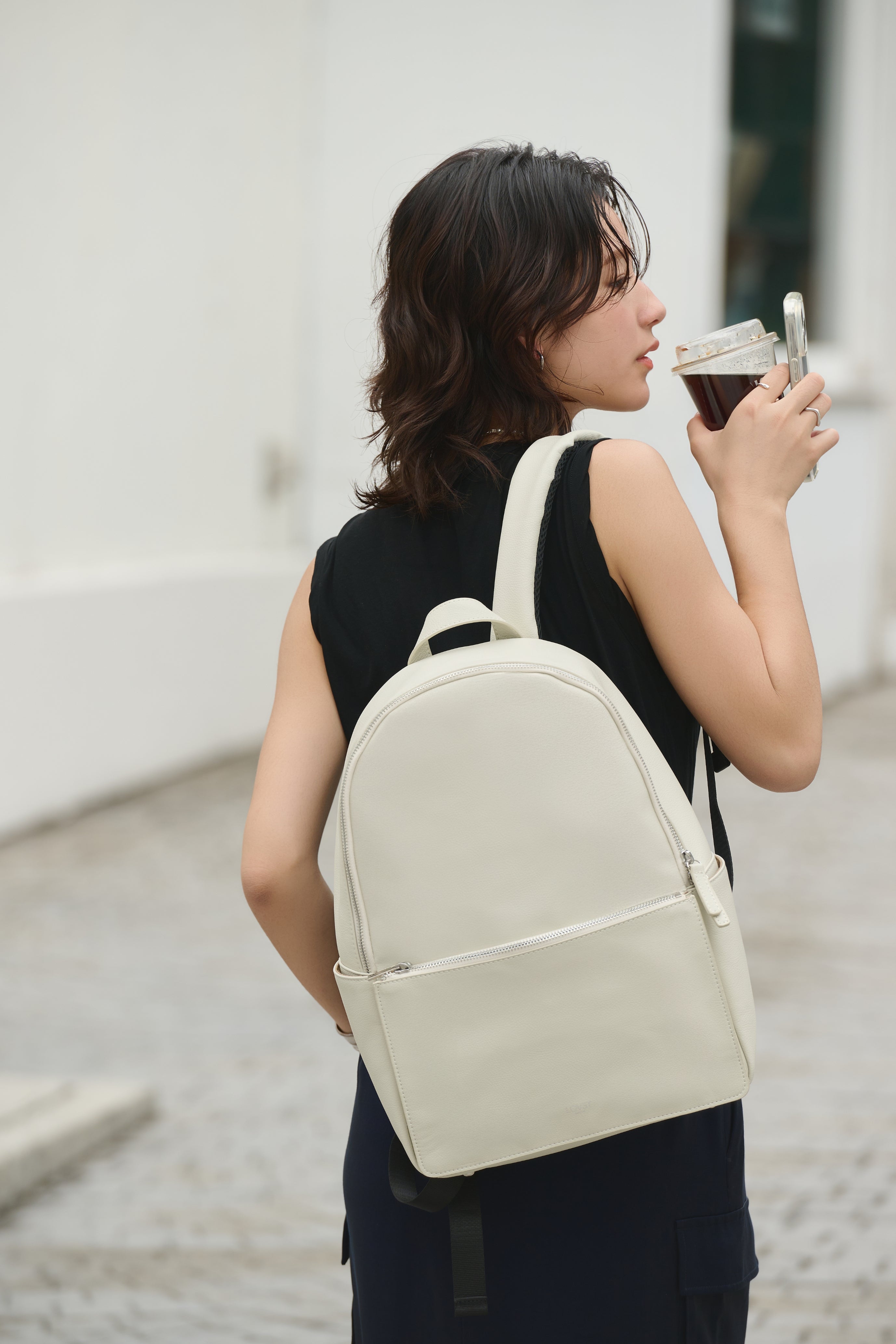 国産アップルレザー製リュックサック「Apple Rucksack」 | LOVST TOKYO