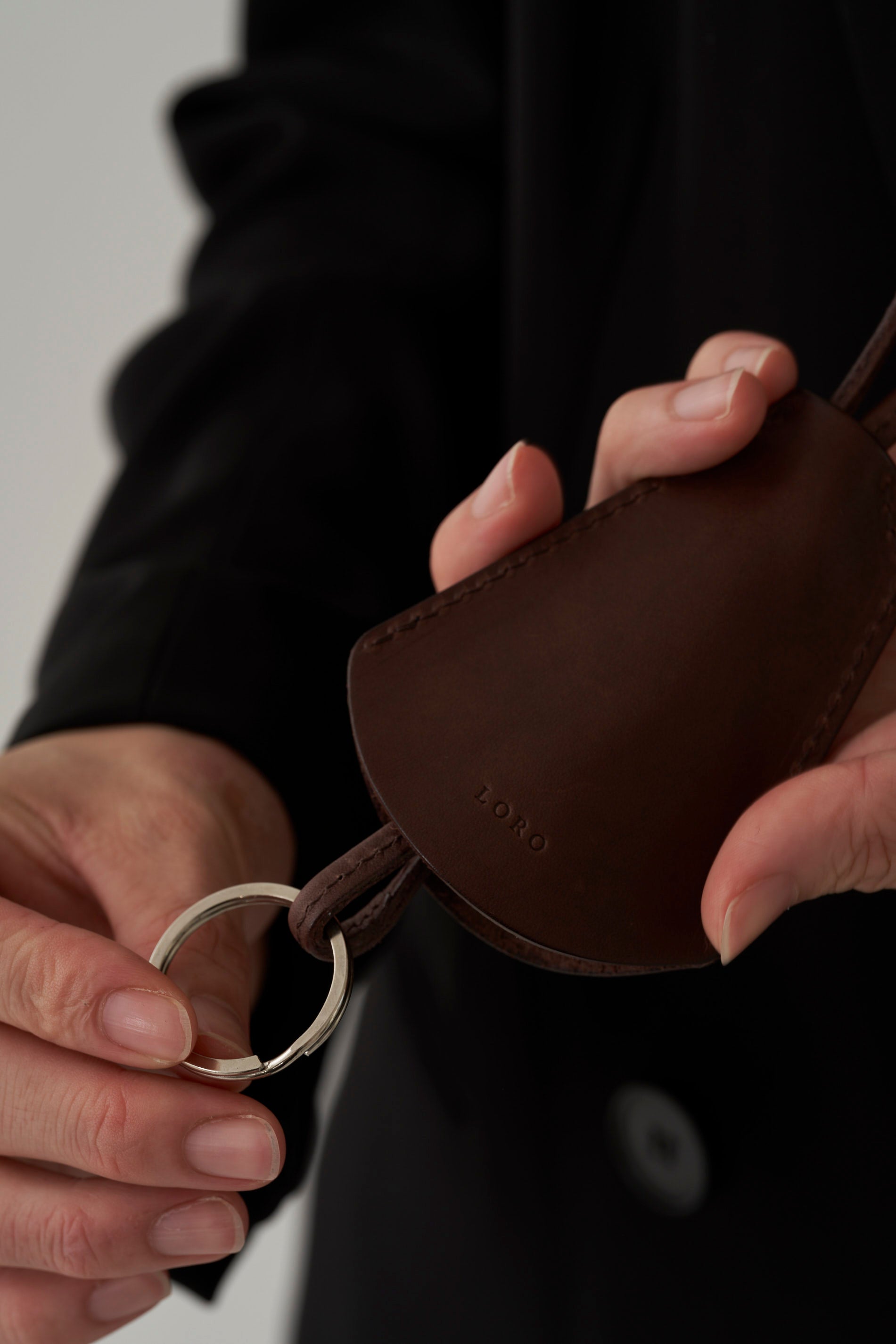 leather key cover｜LORO(ロロ)公式通販