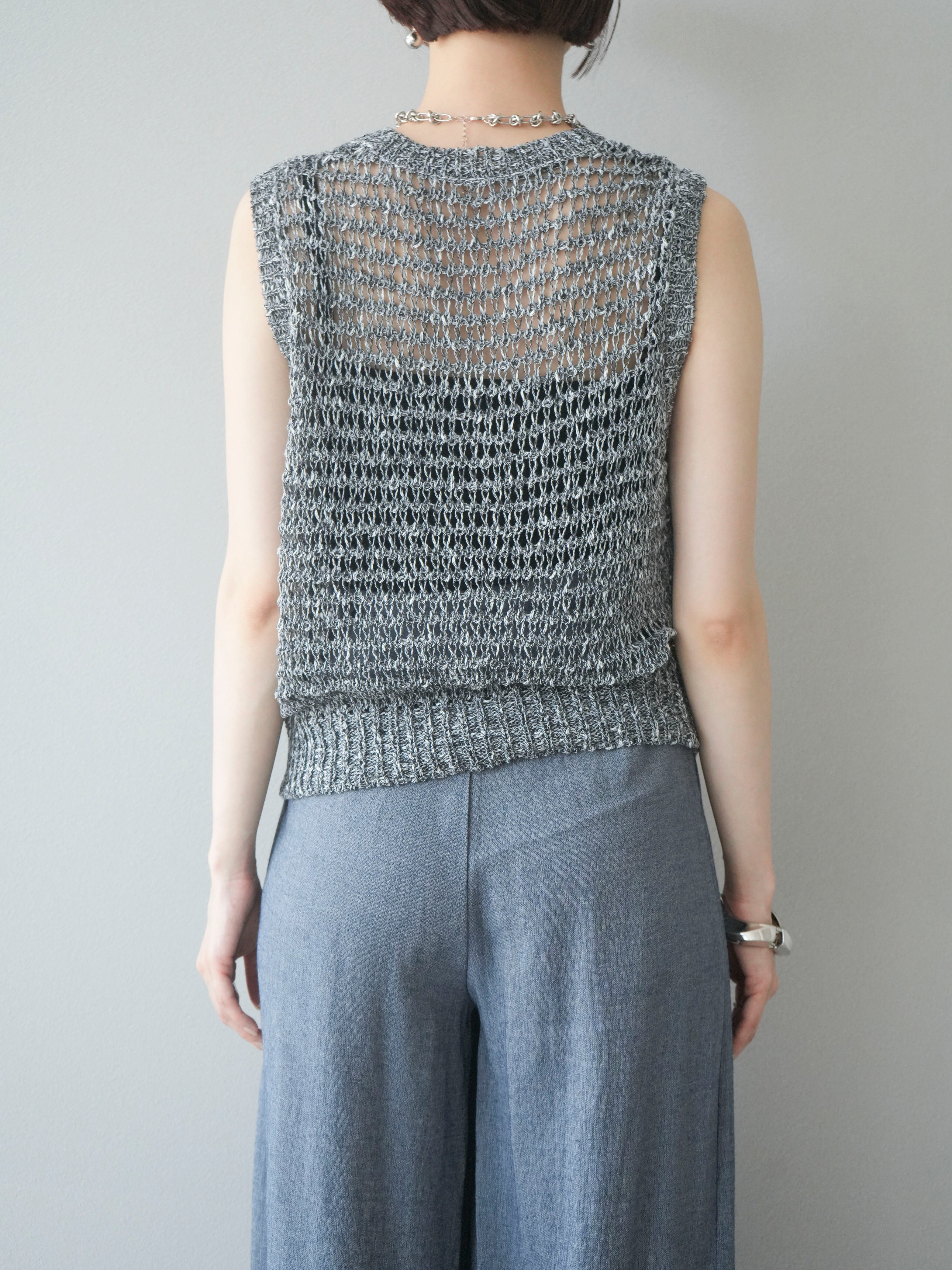 予約]ミックスヤーン透かし編みニットタンクトップ/ブラック – Lumier