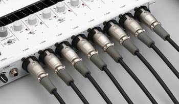 Amazon | ZOOM ズーム マルチトラックレコーダー 8トラック同時録音 16