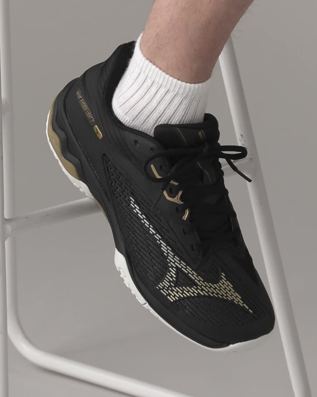 Amazon | [ミズノ] テニスシューズ ウエーブエクシードライト 2 OC