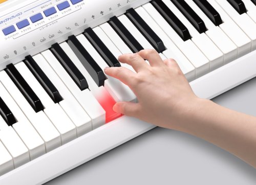 Amazon.co.jp: CASIO 光ナビゲーションキーボード(61鍵盤) LK-205 LK