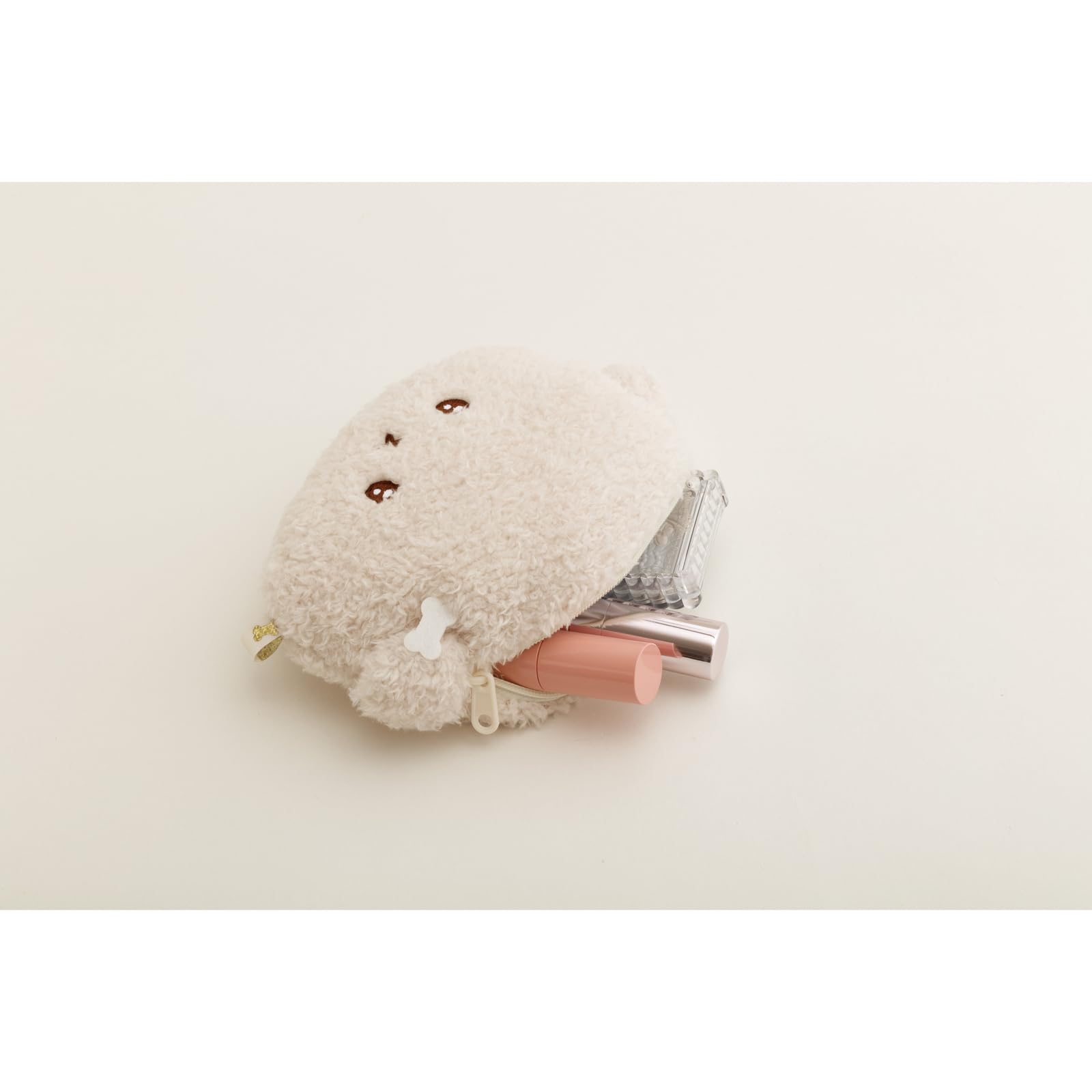 Amazon.co.jp: サンエックス(San-X) いしよわちゃん ぬいぐるみポーチ