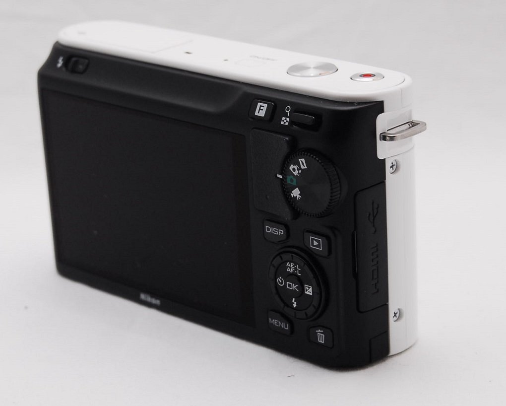 Amazon | Nikon ミラーレス一眼カメラ Nikon 1 (ニコンワン) J1