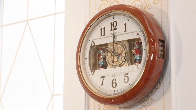 Amazon.co.jp: セイコークロック 掛け時計 からくり時計 電波時計
