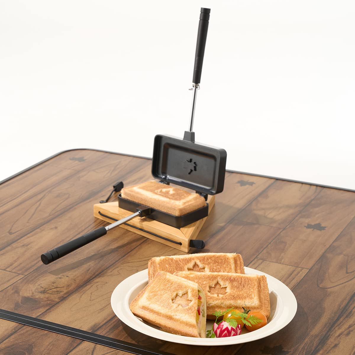 Amazon.co.jp: ロゴス(LOGOS) LOGOS ホットサンドパン（ハーフ