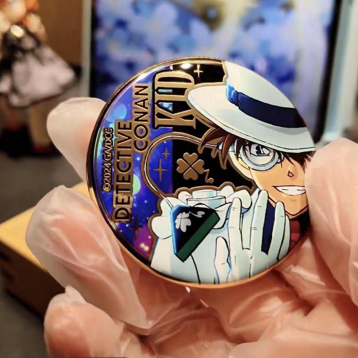 Amazon | 缶バッジ 75mm 怪盗キッド 黒羽 快斗 名探偵コナン
