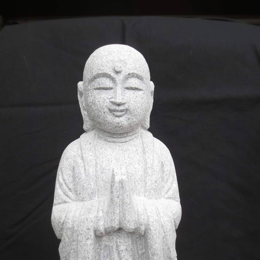 Amazon.co.jp: 地蔵菩薩 1尺 御影石 石仏 地蔵 癒しのお地蔵さん 仏像