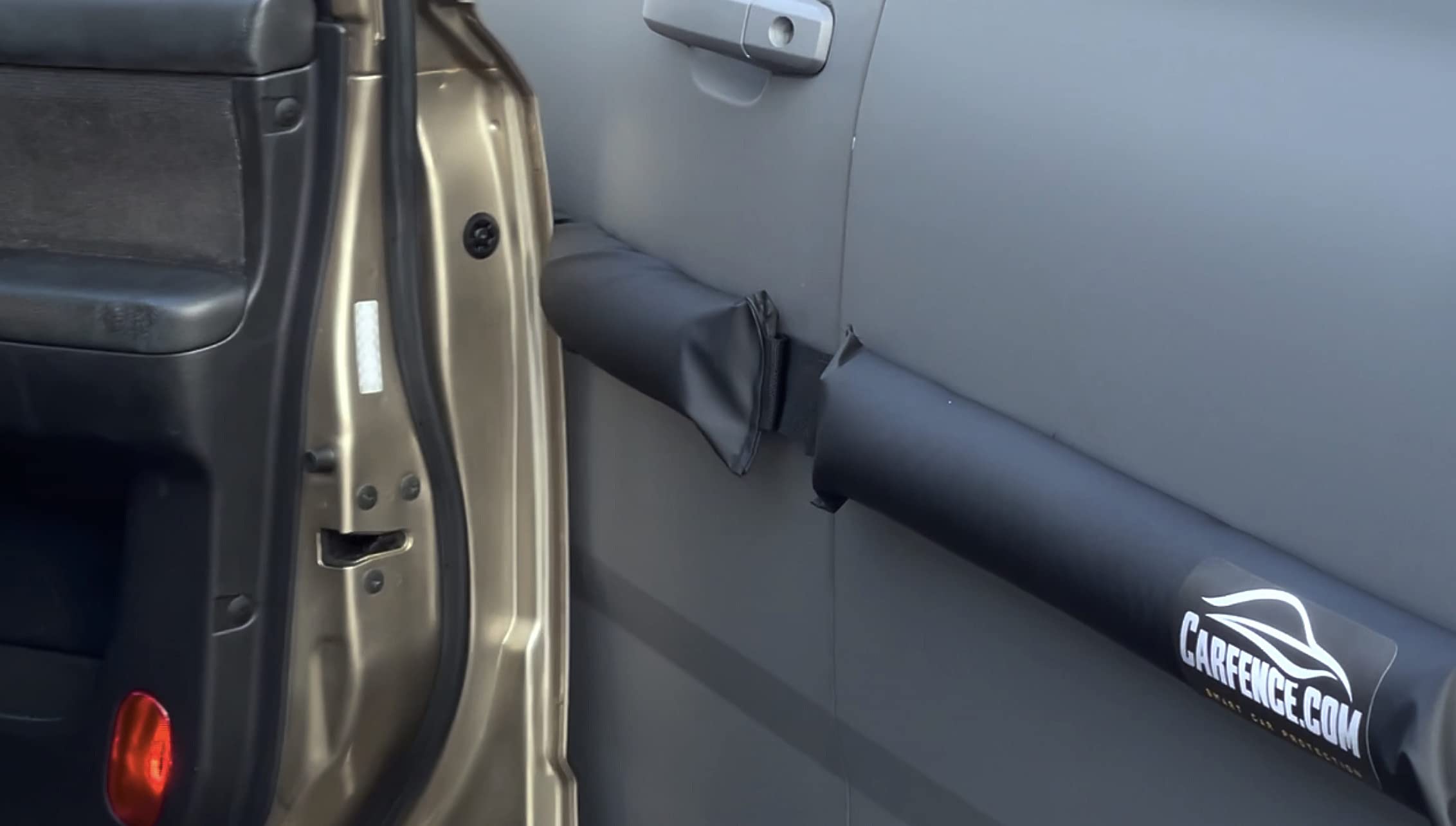 Amazon | HRX Glass 車のドアへこみプロテクター (2ドアパック