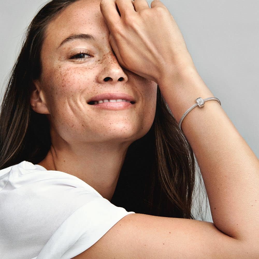 Amazon | Pandora Jewelry スパークリングサンバーストクリップ