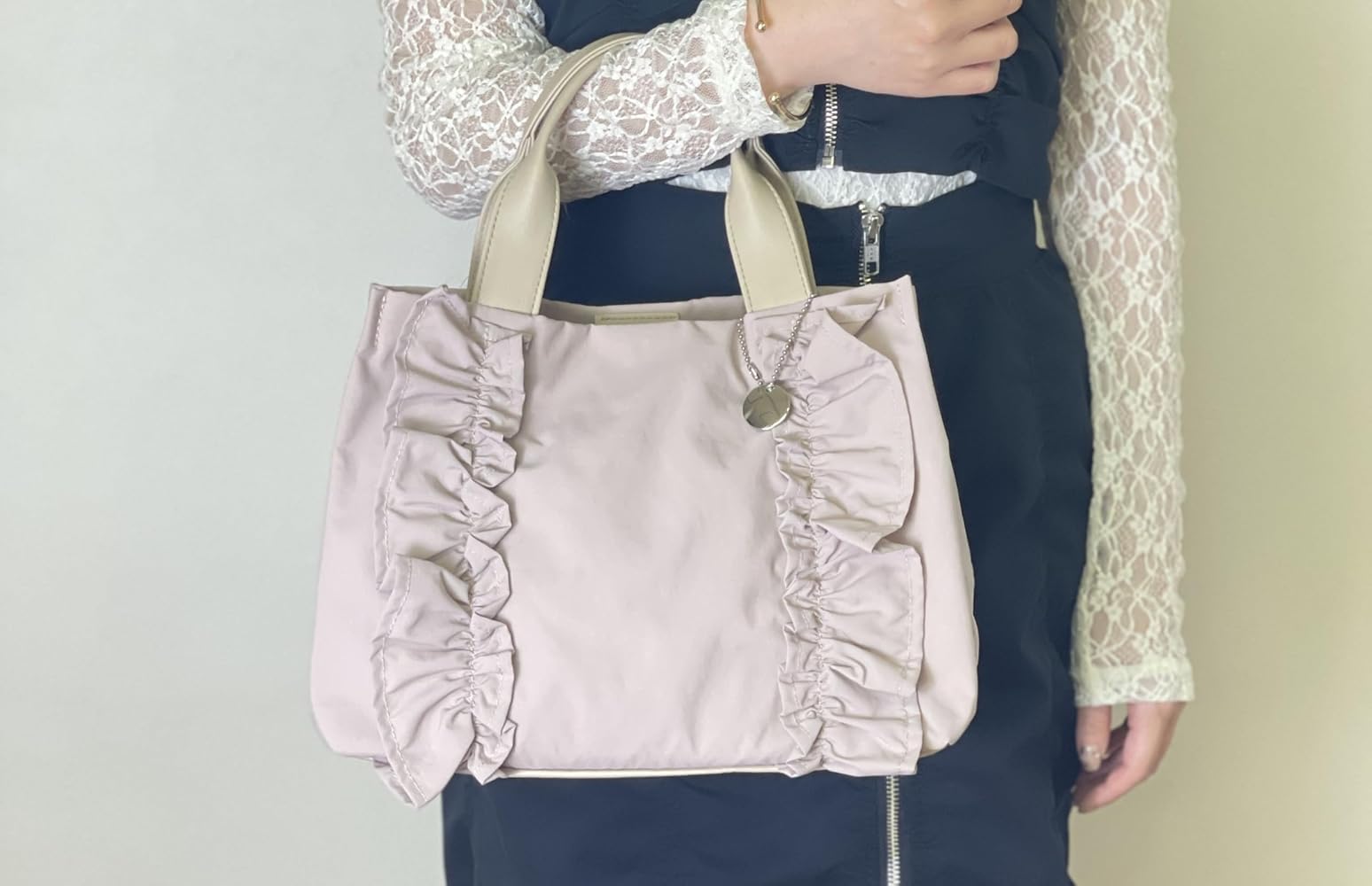 Amazon | [Avancer] フリルハンドバッグ45688＜ロゼリア＞ レディース