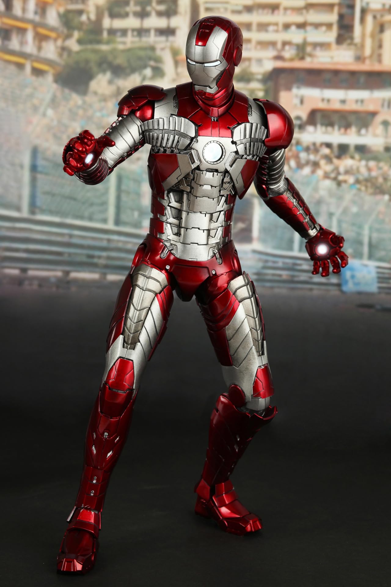 Amazon.co.jp: ムービー・マスターピース アイアンマン2 1/6スケール