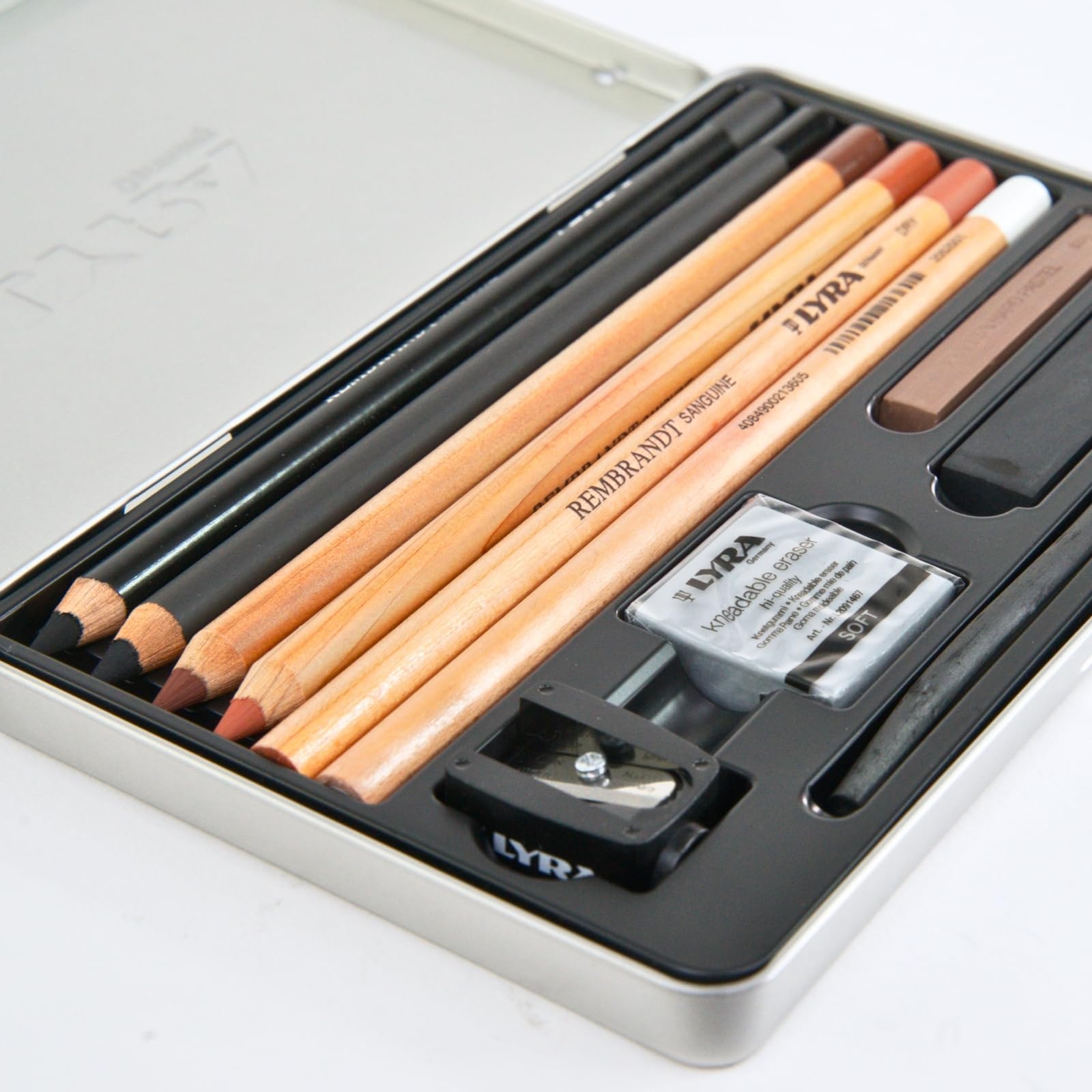Amazon.com: Lyra Rembrandt Sketching Set - 11 Assorted Carbon