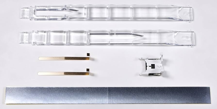 Amazon | KATO Nゲージ LED室内灯クリア E26系用 6両分入 11-222 鉄道