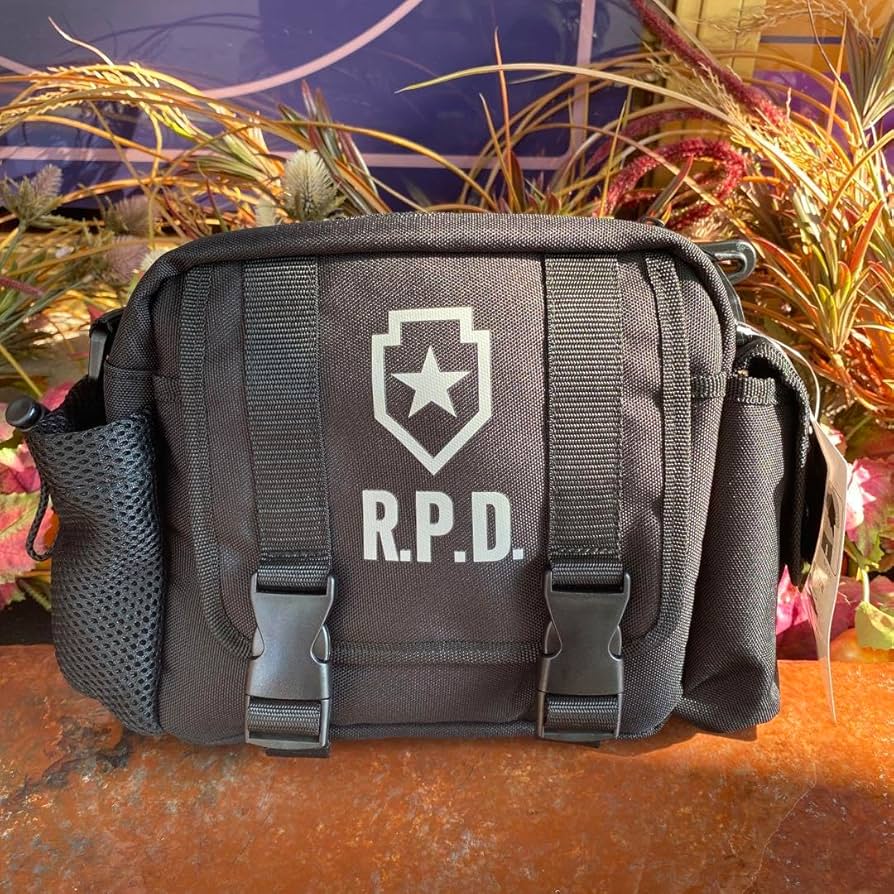 Amazon.co.jp: ユニバ USJ バイオハザード 3WAYバッグ ショルダー