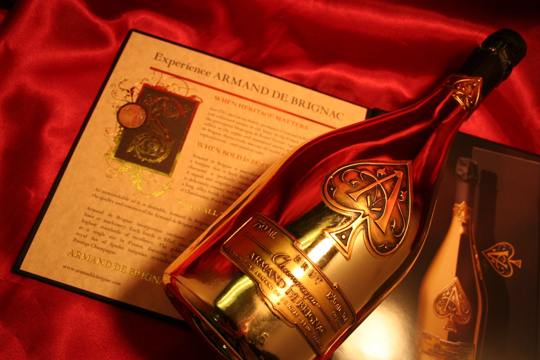 Amazon.co.jp: アルマン ド ブリニャック ブリュット ゴールド