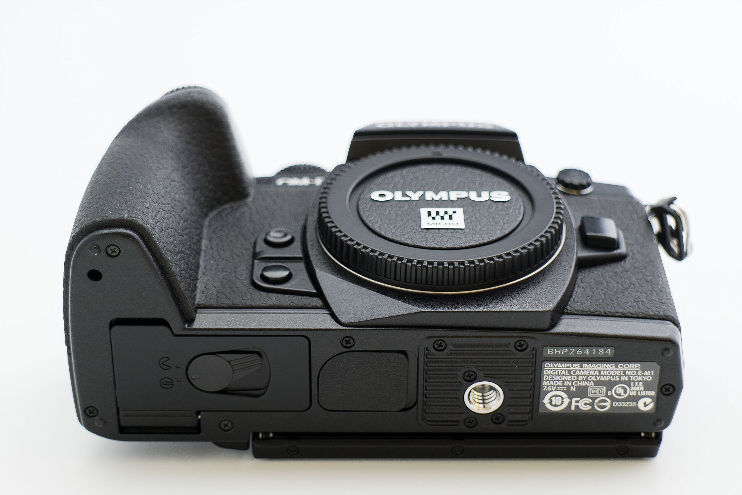 Amazon | OLYMPUS ミラーレス一眼 OM-D E-M1ボディ ブラック 防塵 防滴
