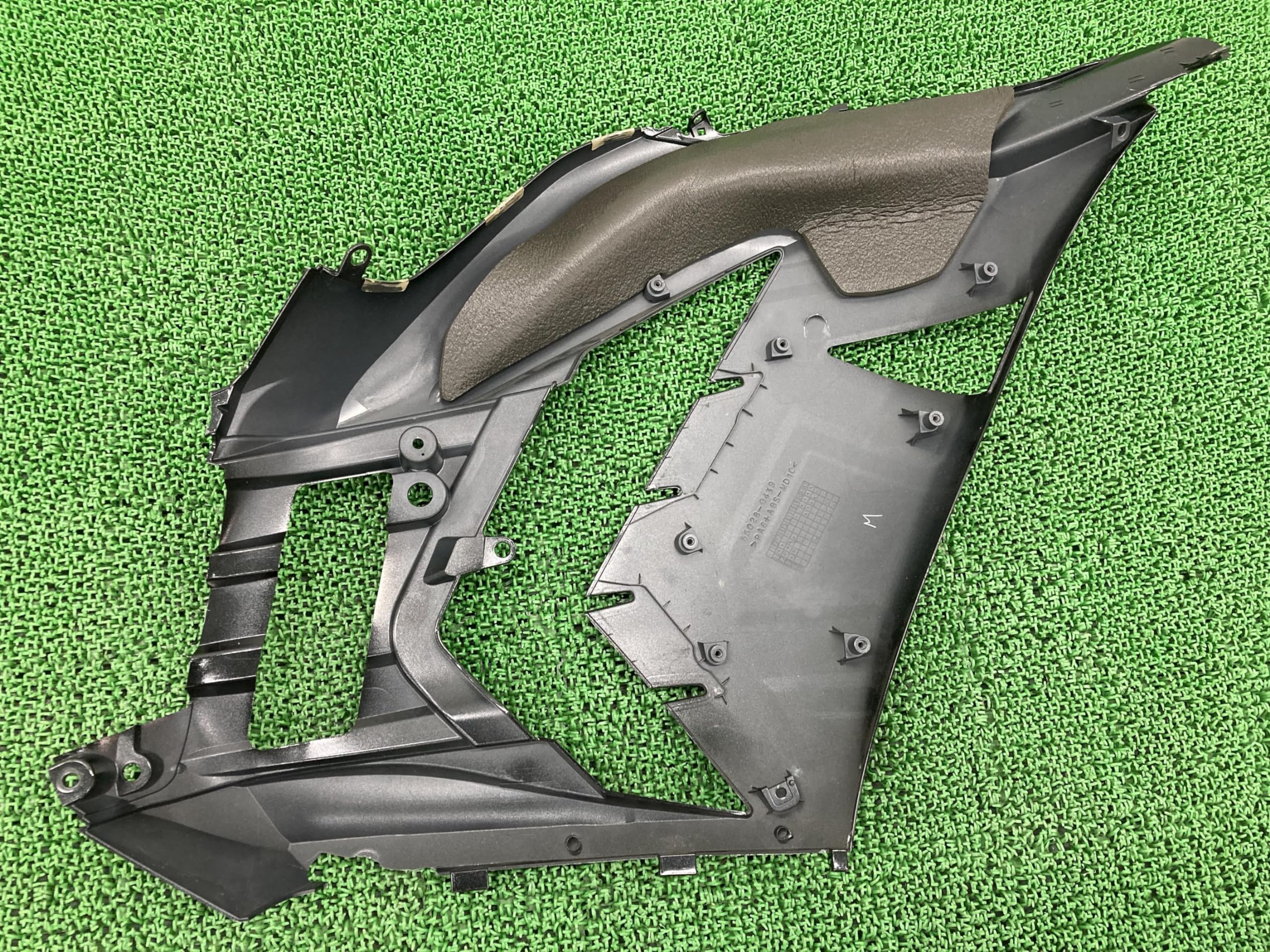 Amazon | ZX-14R サイドカウル 左 黒M 55028-0439 カワサキ 純正 中古