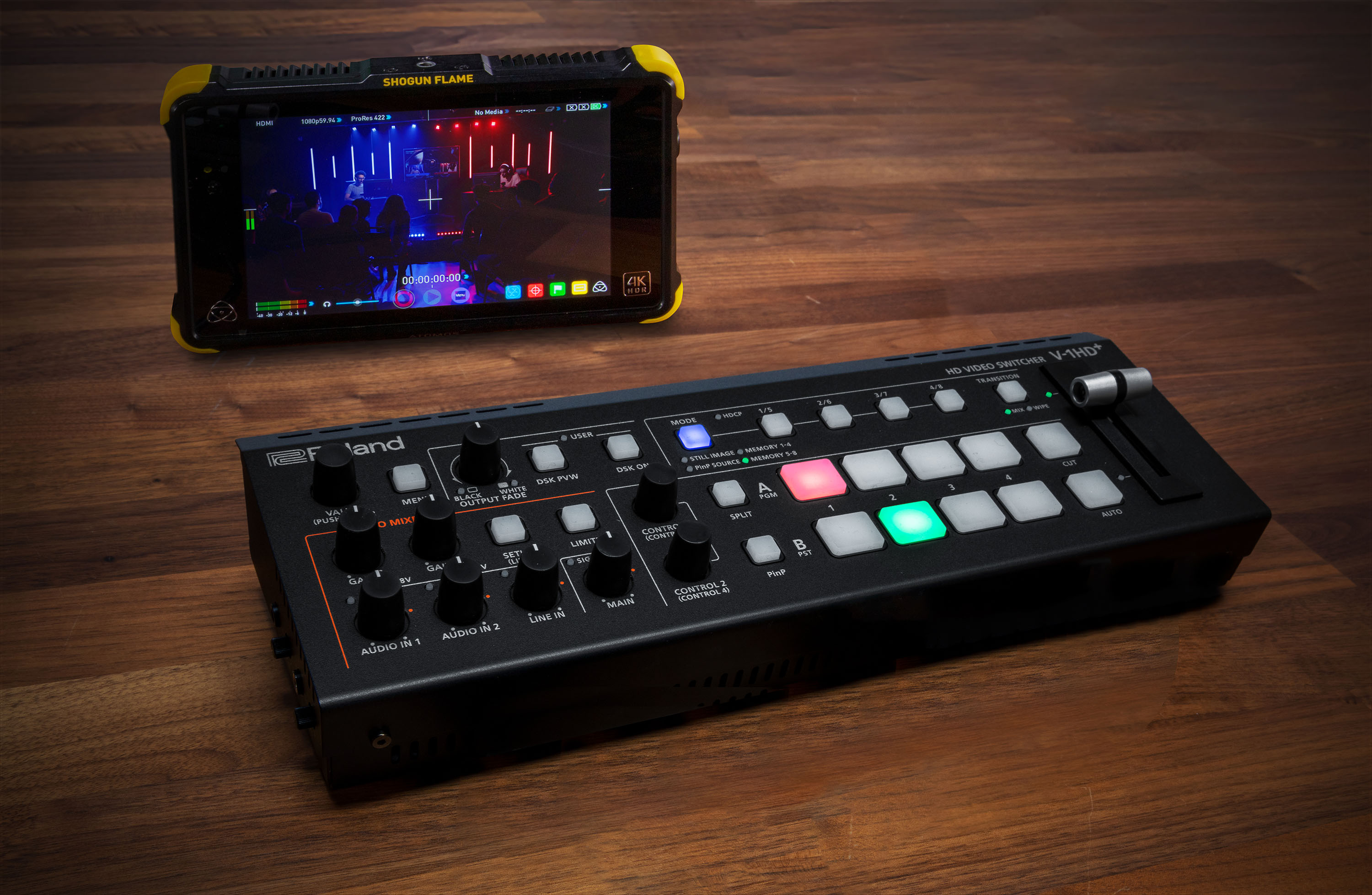 Amazon.com: Roland Ultimate Compact V-1HD+ HD Video Switcher