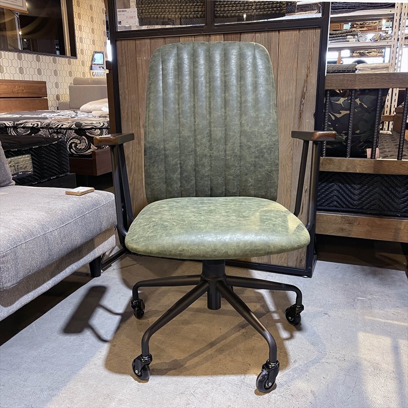 レトラ キャスター付きチェア（カラー選択可） | チェア,スタディ