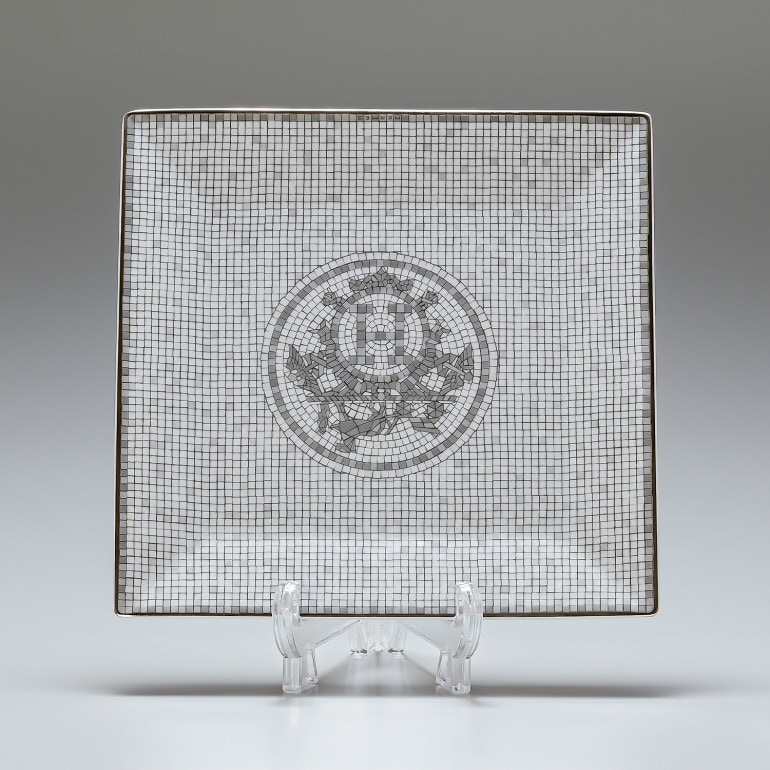 エルメス HERMES モザイク ヴァンキャトル プラチナ 35043P 15cm