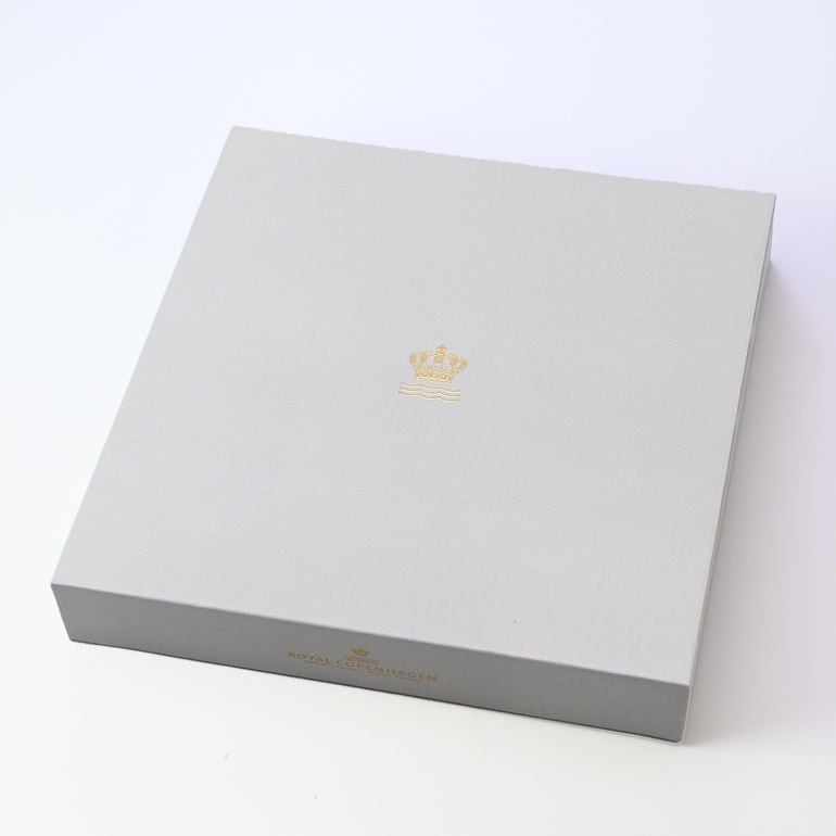 ロイヤルコペンハーゲン イヤープレート 2023年 令和5年 皿立て付き