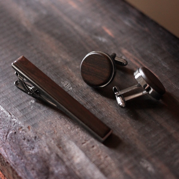 黒檀のネクタイピン＆カフリンクス ギフトセット｜高級木製メンズ