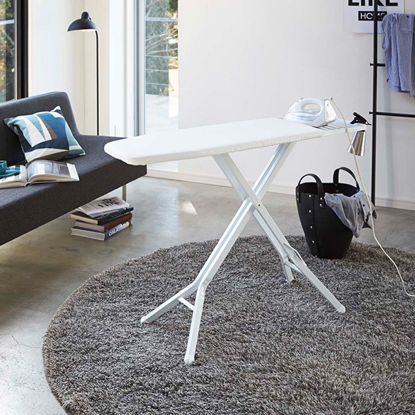 お取り寄せ】山崎実業 tower (タワー) スタンド式アイロン台 ホワイト