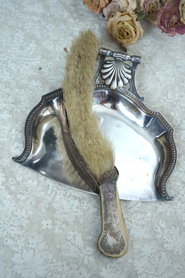 アンティークシルバープレートダストパンとブラシセット gc-1524の通販