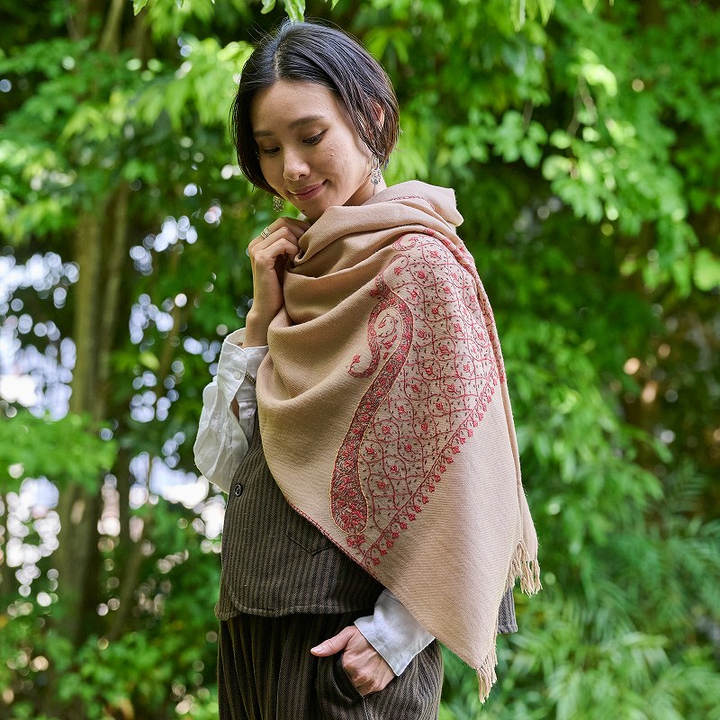 ソズニ刺繍ウールショール｜マライカ公式通販