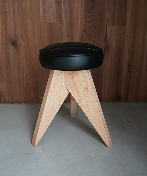 M&M Furniture＞回転座面 Circle Stool | MAKES ONLINE STORE